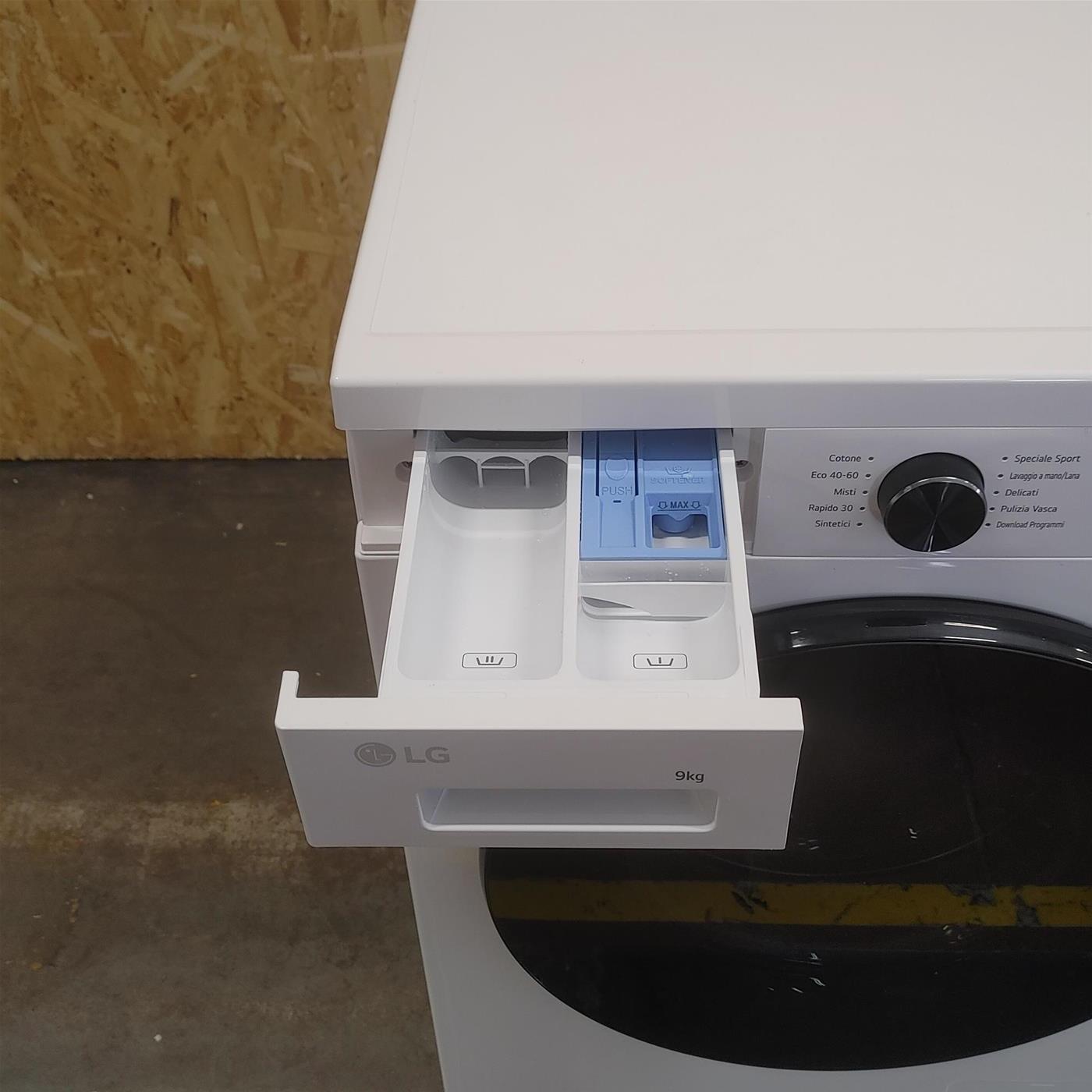 Lavatrice smart LG F4NX1009NWB Classe A 9 Kg