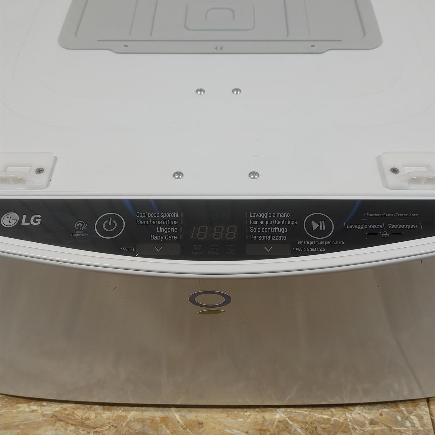 Lavatrice LG F8K5XN3 Carica dall'alto 2 Kg