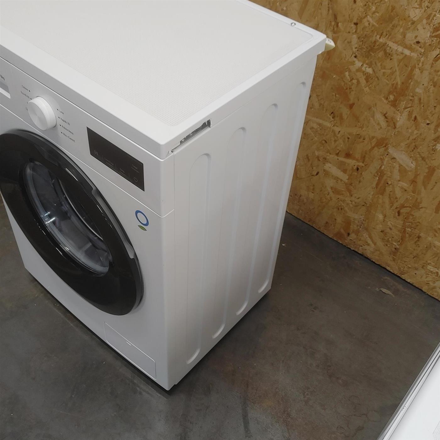 Lavatrice slim LG F4NA10S8NWK Top rimovibile Classe A 8 Kg