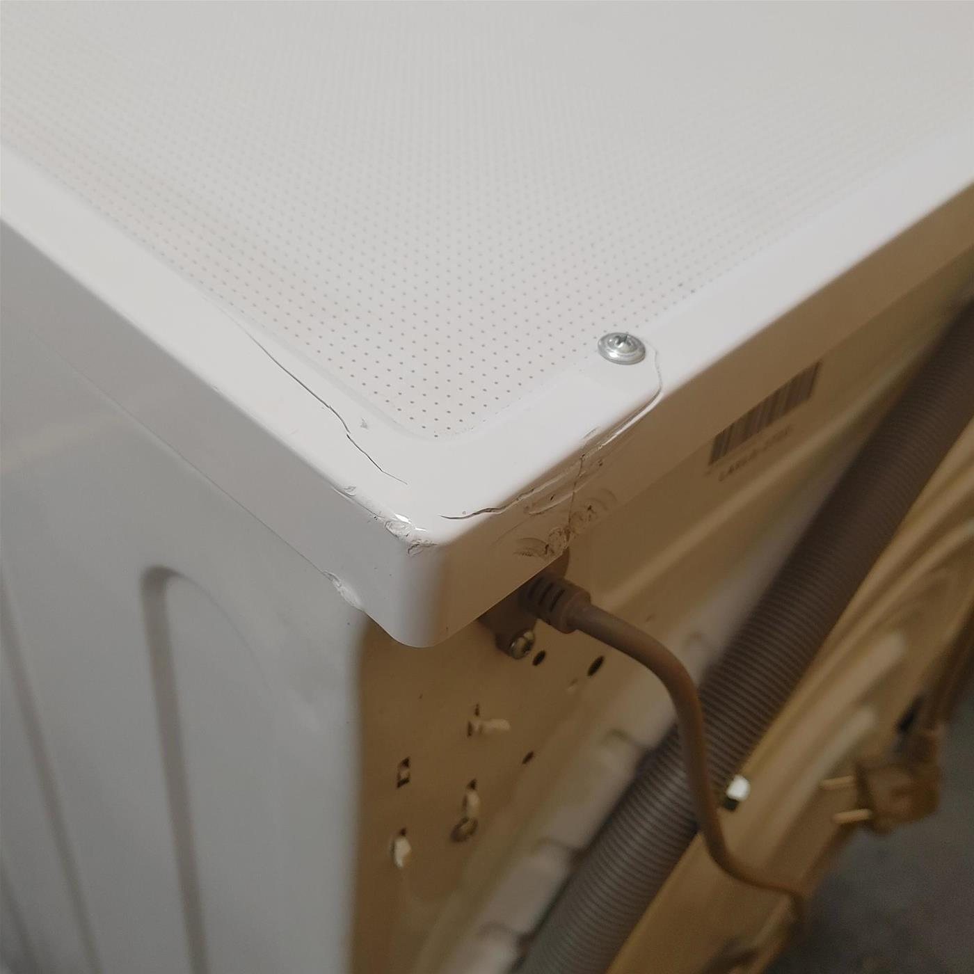 Lavatrice slim LG F4NA10S8NWK Top rimovibile Classe A 8 Kg