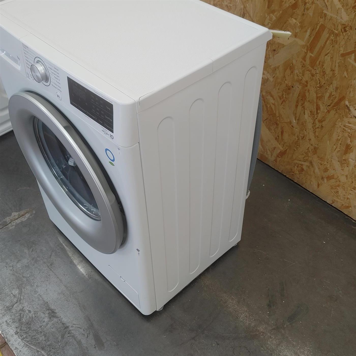 Lavatrice intelligente LG F2WV3S7S4E Slim 7 Kg