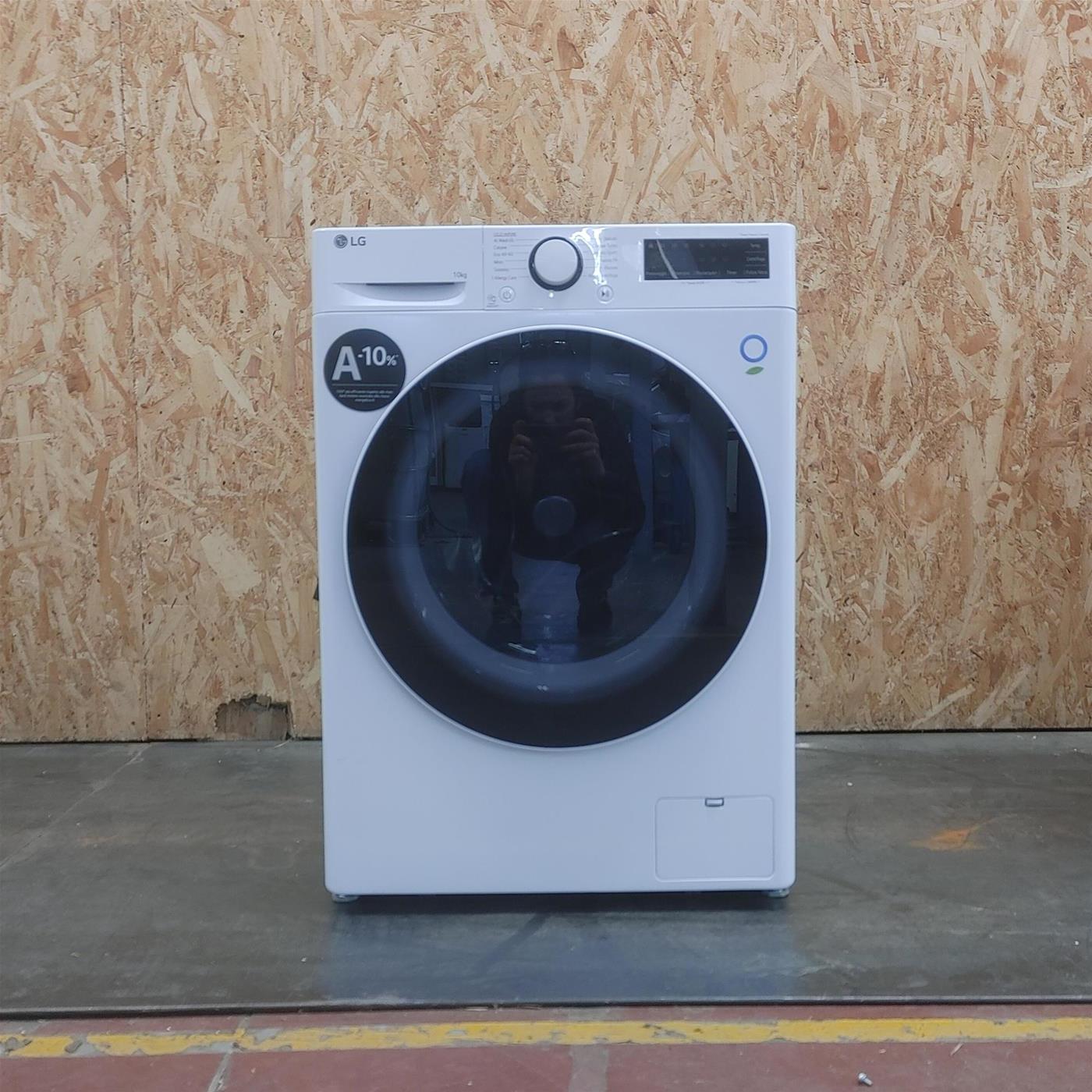 Lavatrice intelligente LG F4R3010NSWB Classe A 10 Kg