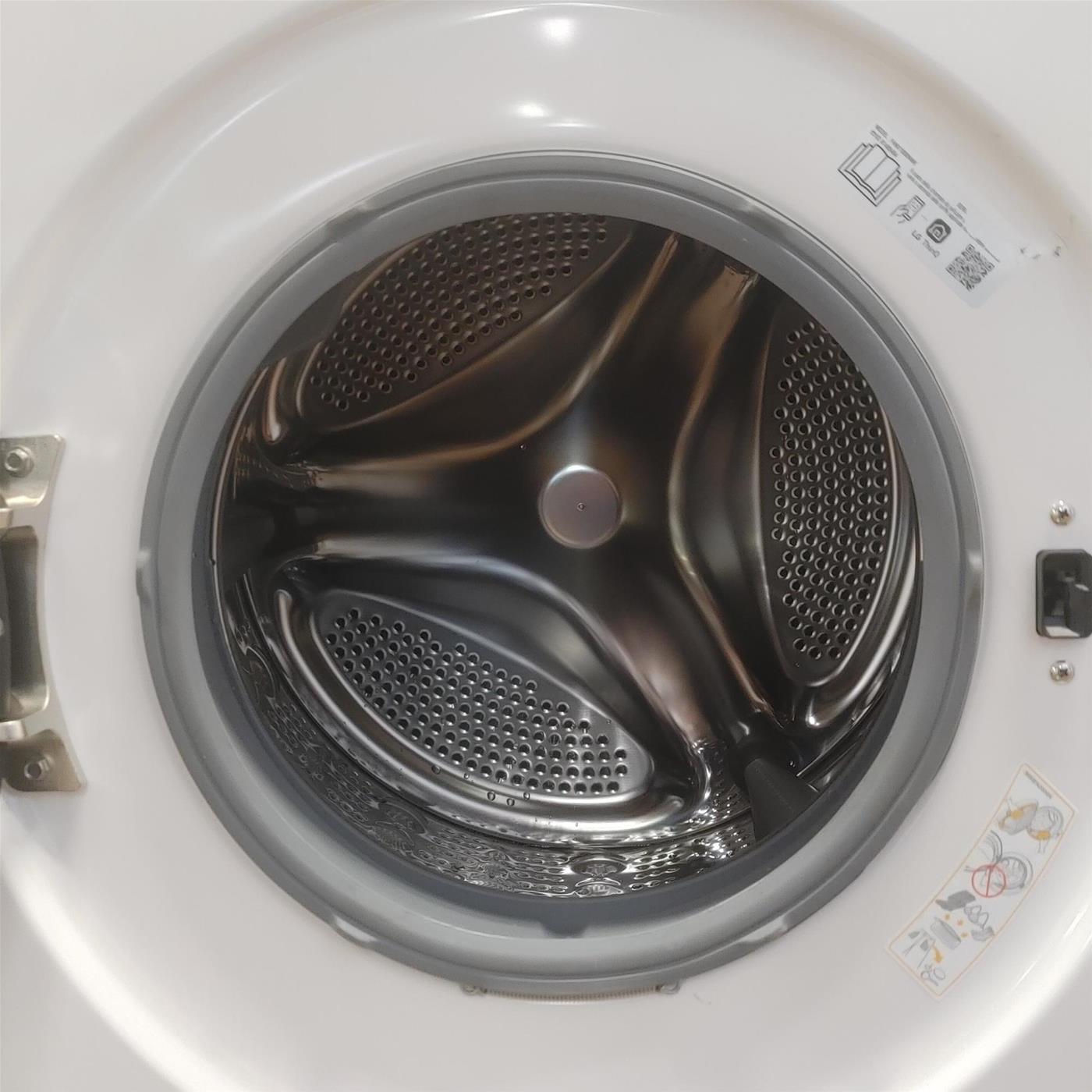 Lavatrice smart LG F4NX1008NWK Classe A 8 Kg