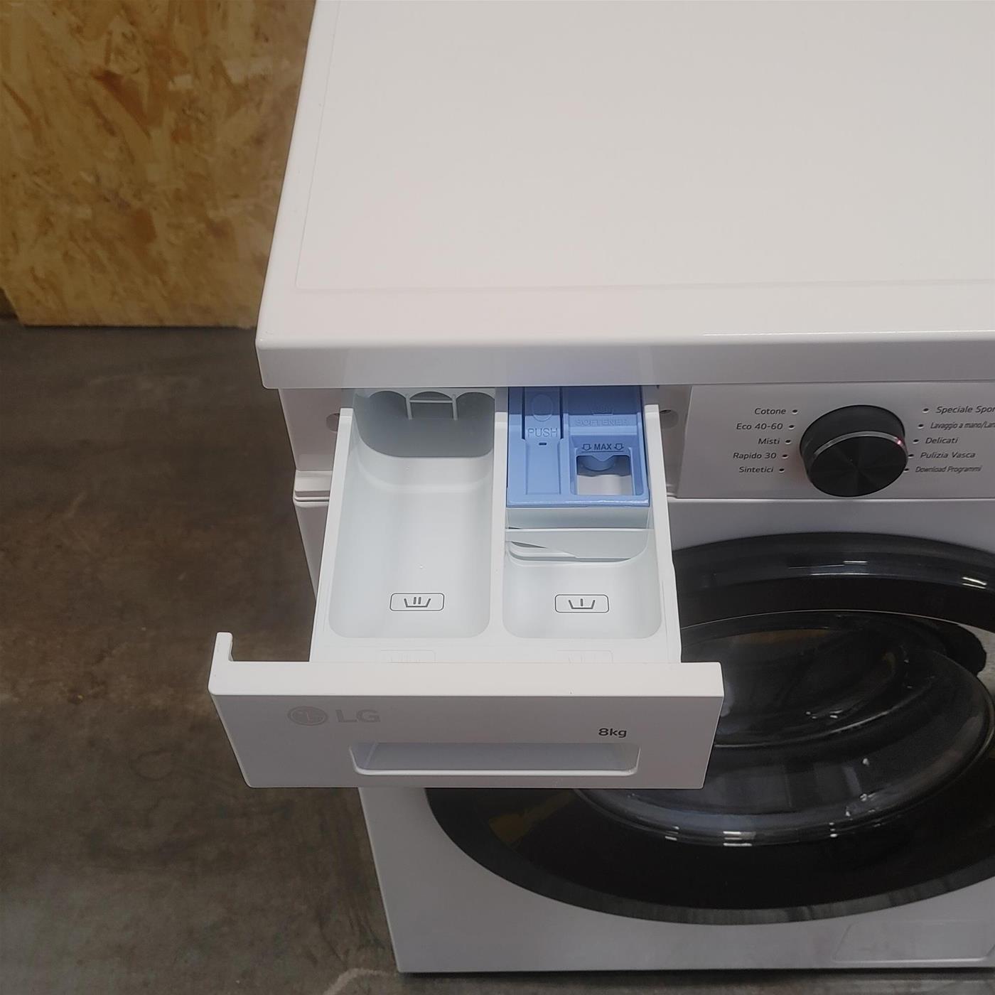 Lavatrice smart LG F4NX1008NWK Classe A 8 Kg