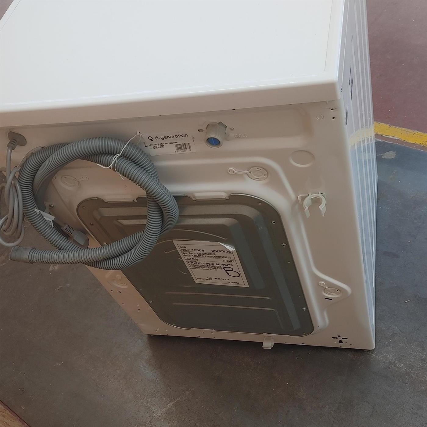 Lavatrice smart LG F4NX1009NWB Classe A 9 Kg