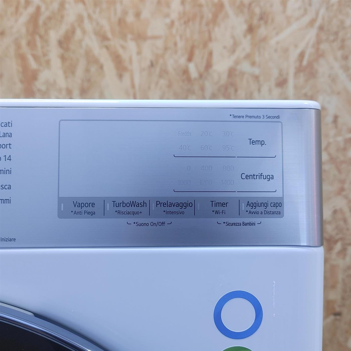 Lavatrice intelligente LG F4R9009TPWC Classe A 9 Kg