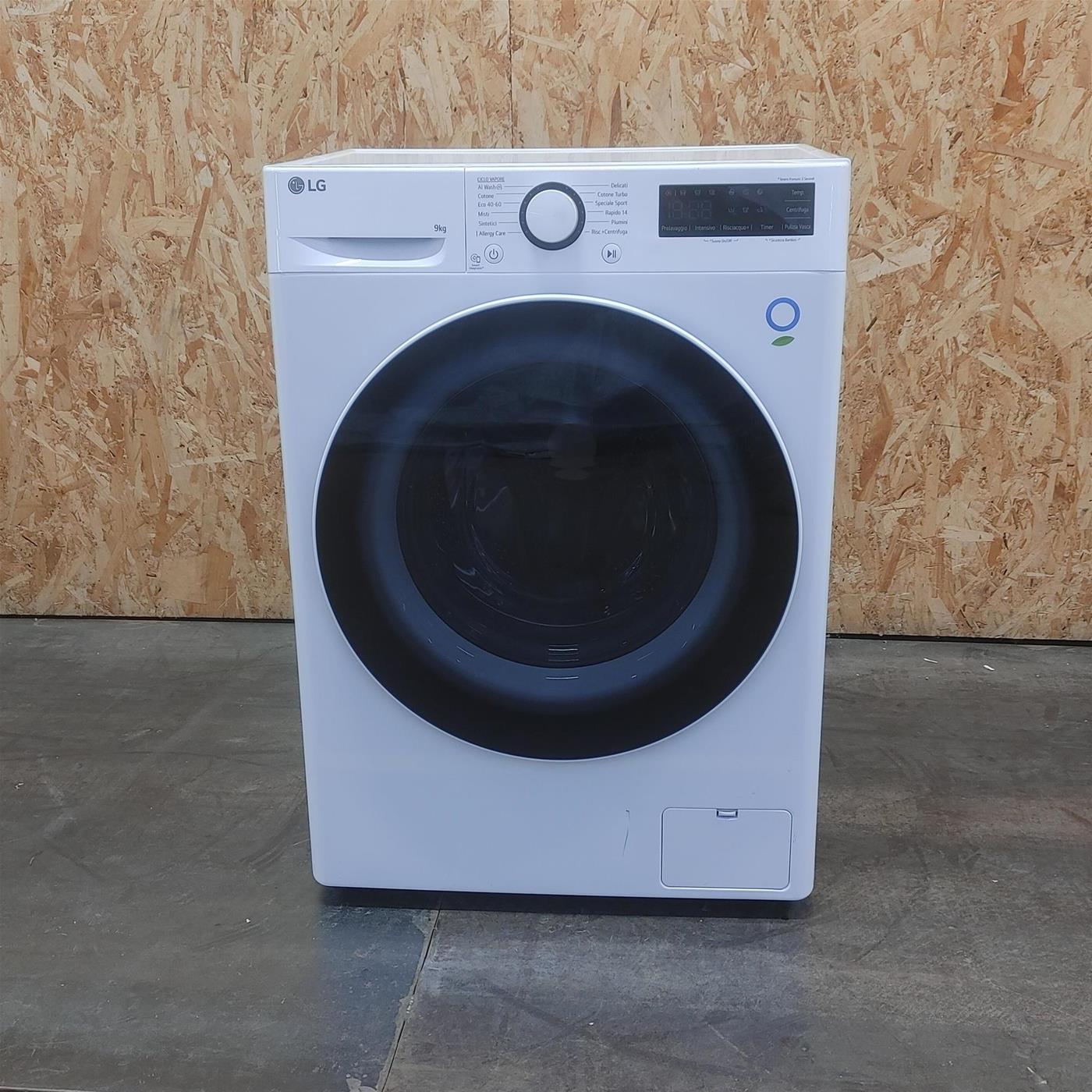 Lavatrice intelligente LG F2R3S09NSWB Classe A 9 Kg