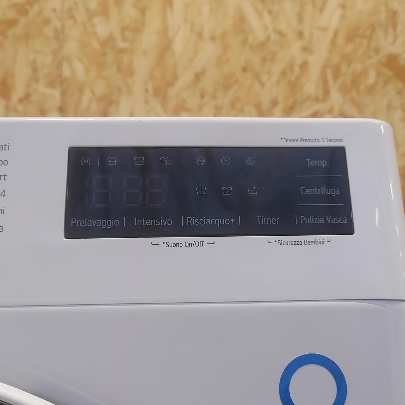 Lavatrice intelligente LG F2R3S09NSWB Classe A 9 Kg