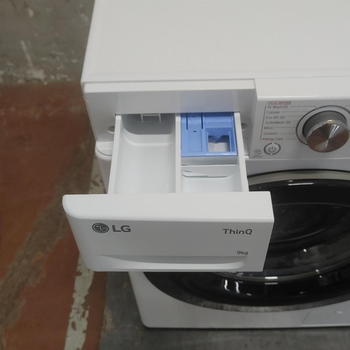 Lavatrice intelligente LG F4R709TAIDD Vapore Wi-Fi 9 Kg