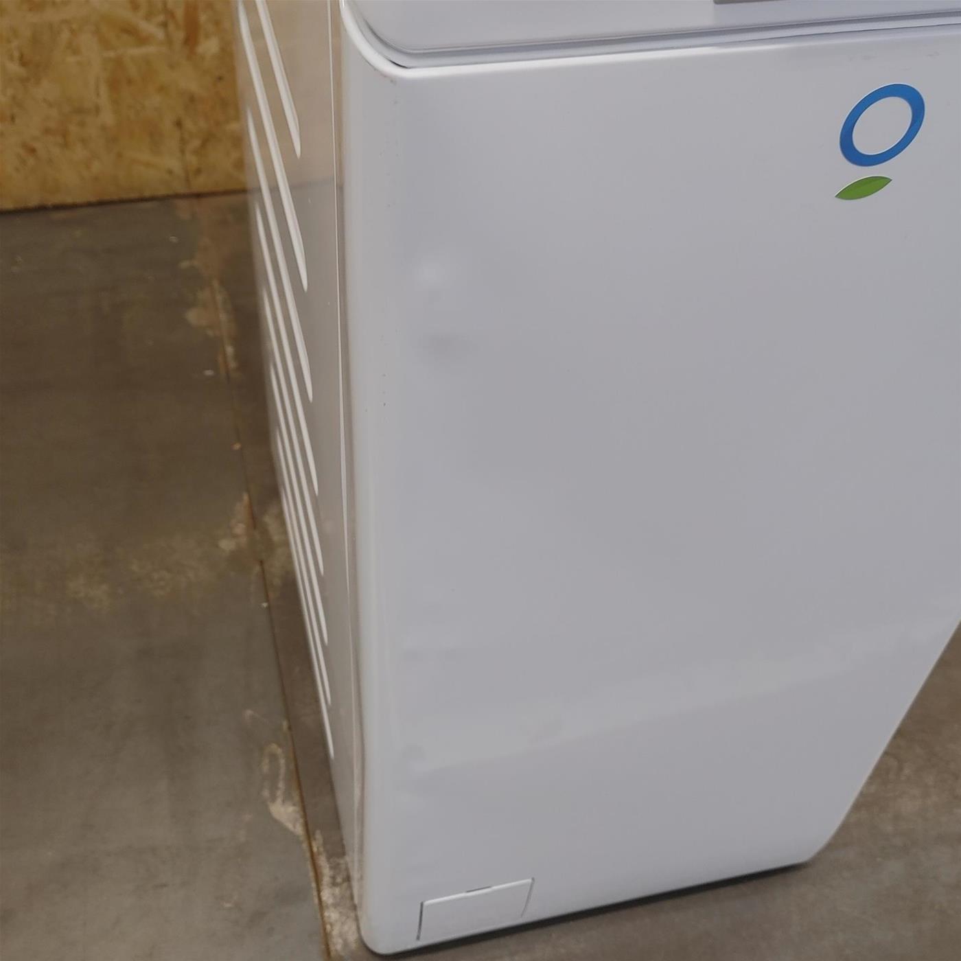 Lavatrice Electrolux EW8T363A Carica dall'alto 6 kg 1251 giri Bianco