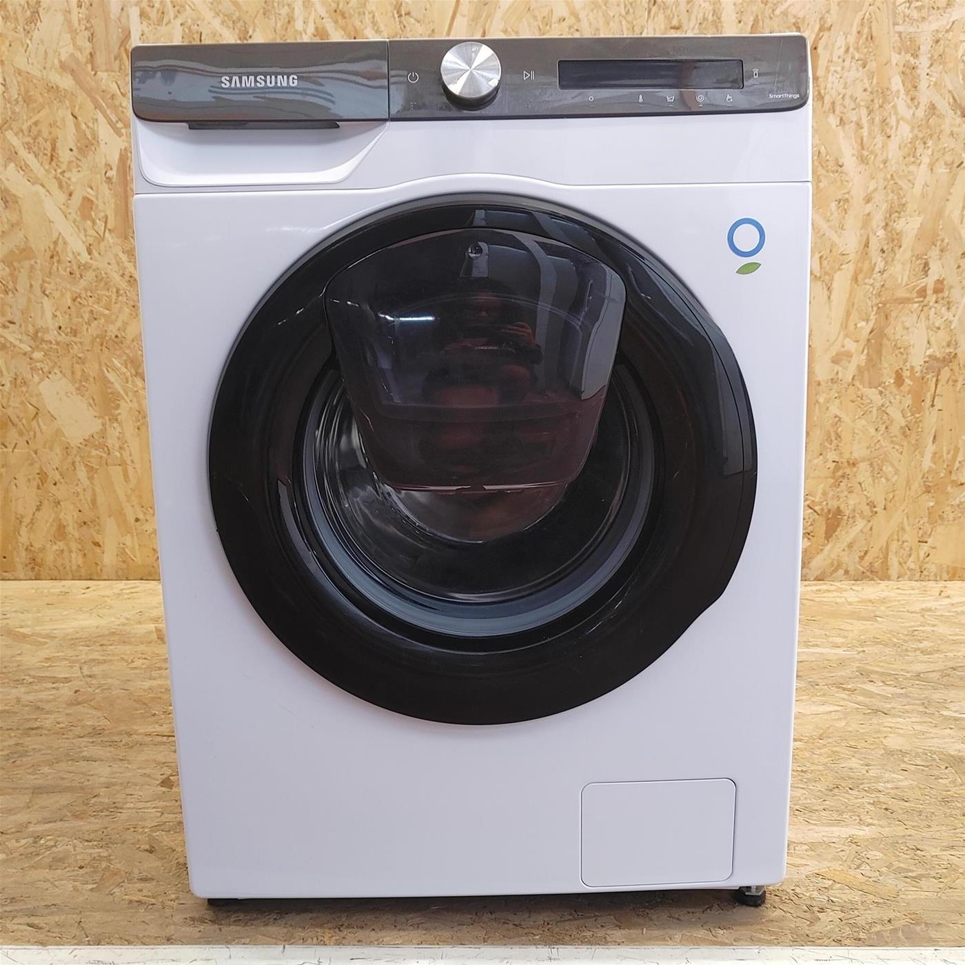 Samsung WW10T554DAT Lavatrice 10kg AddWash Ai Control Libera installazione Caricamento frontale 1400 Giri/min Bianco