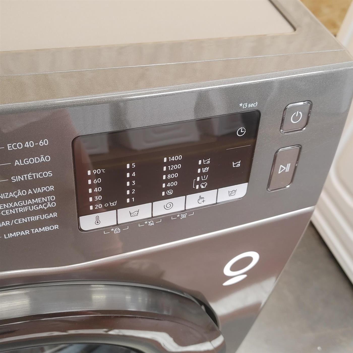Lavatrice Samsung WW11BGA046AXEU Caricamento frontale 11 kg 1400 Giri/min Grigio