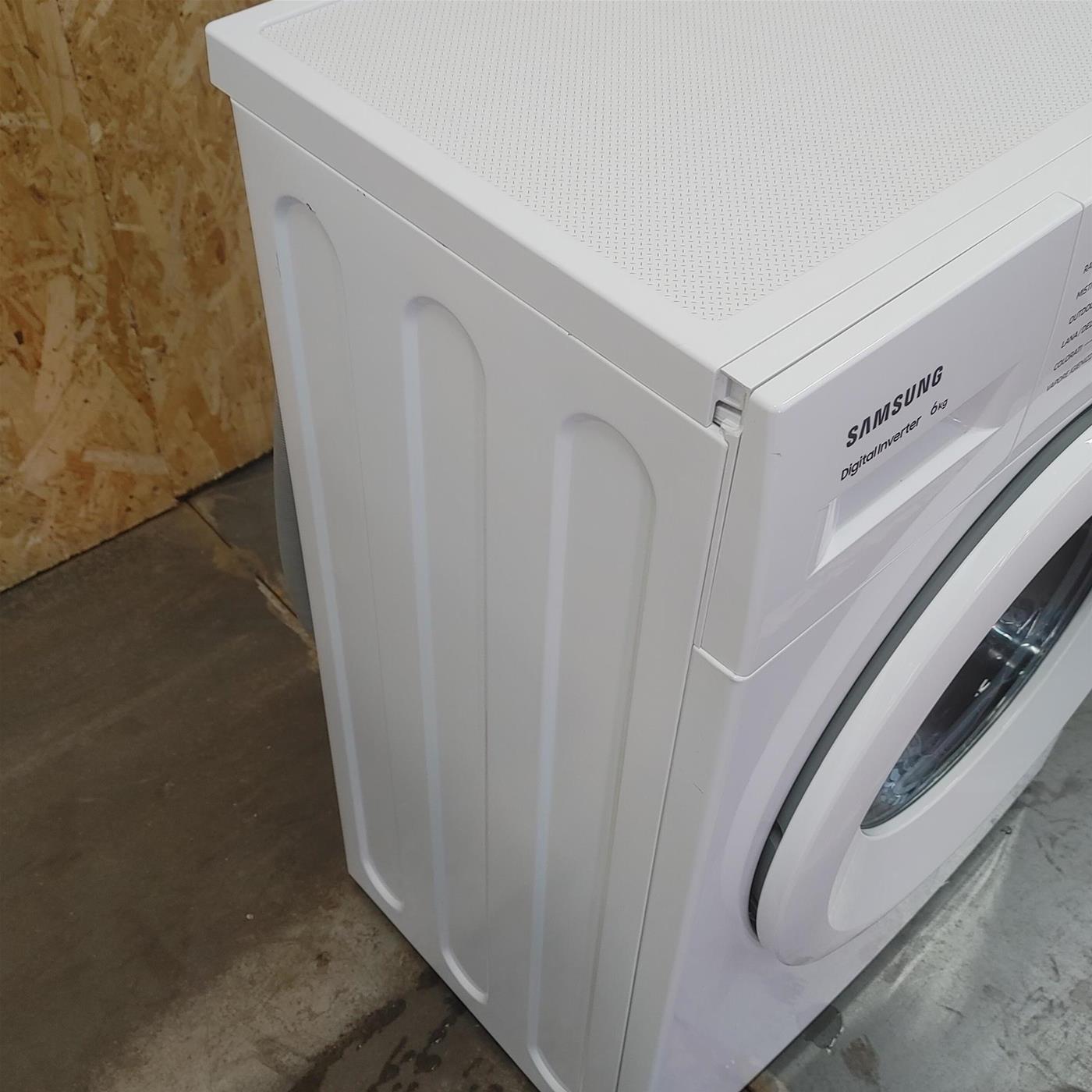 Samsung WW60A3120WE/LE lavatrice Caricamento frontale 6 kg 1200 Giri/min Bianco