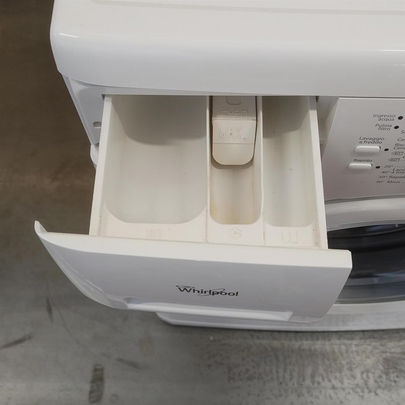 Whirlpool FSCR80217 lavatrice Caricamento frontale 8 kg 1200 Giri/min Bianco