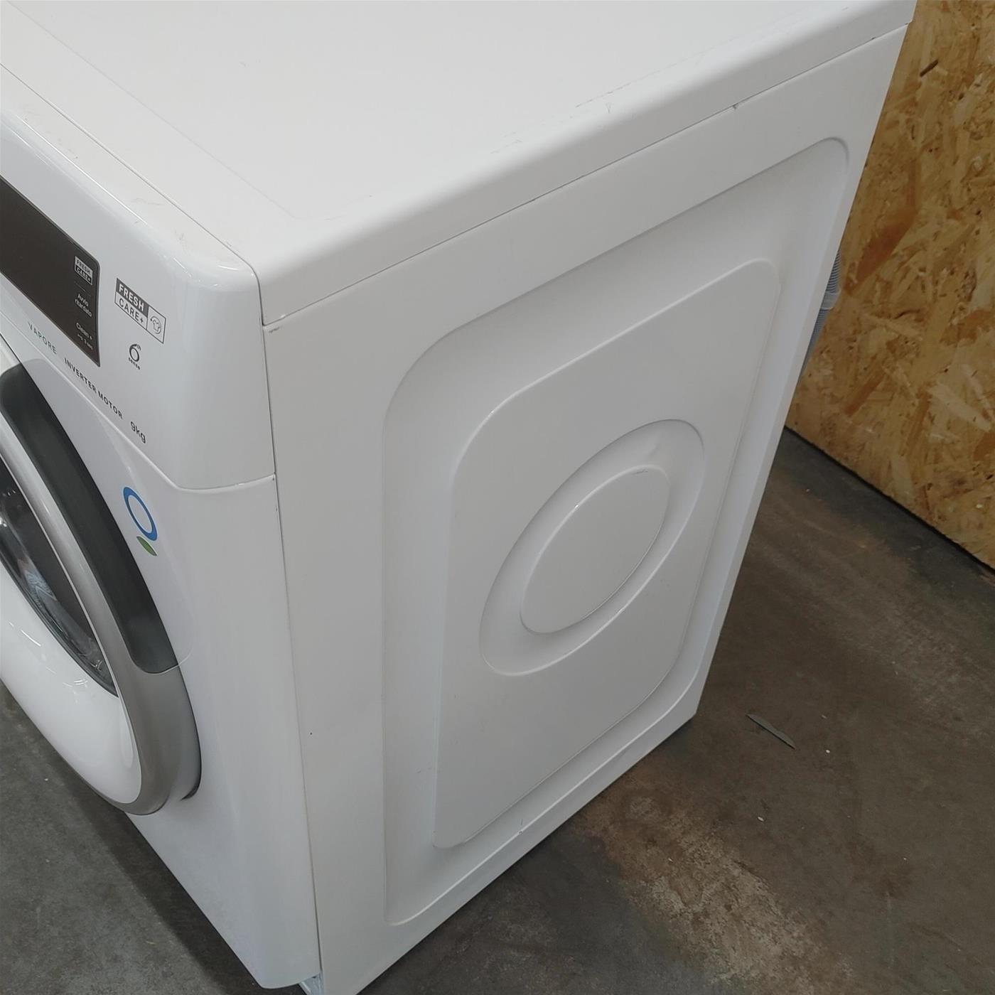 Lavatrice Whirlpool FreshCareFFB 946 SV IT Carica frontale 9 kg 1400 giri Bianco