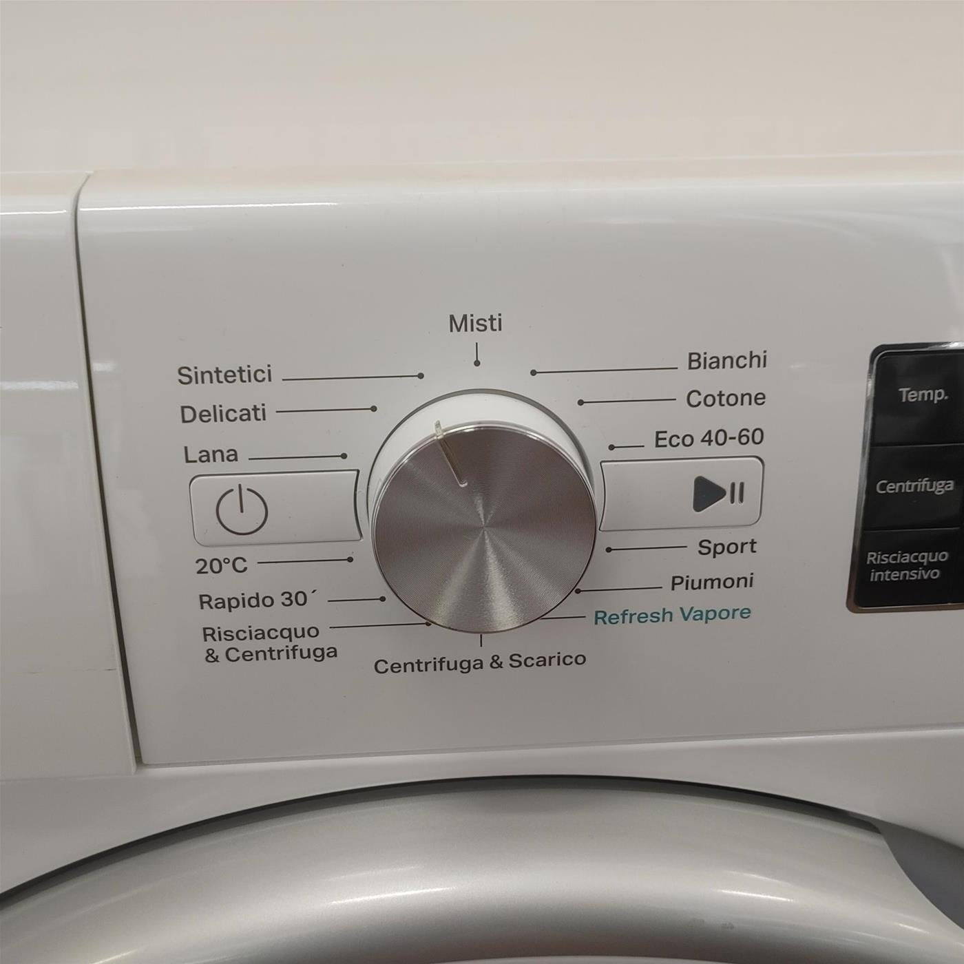 Lavatrice Whirlpool FreshCareFFB 946 SV IT Carica frontale 9 kg 1400 giri Bianco