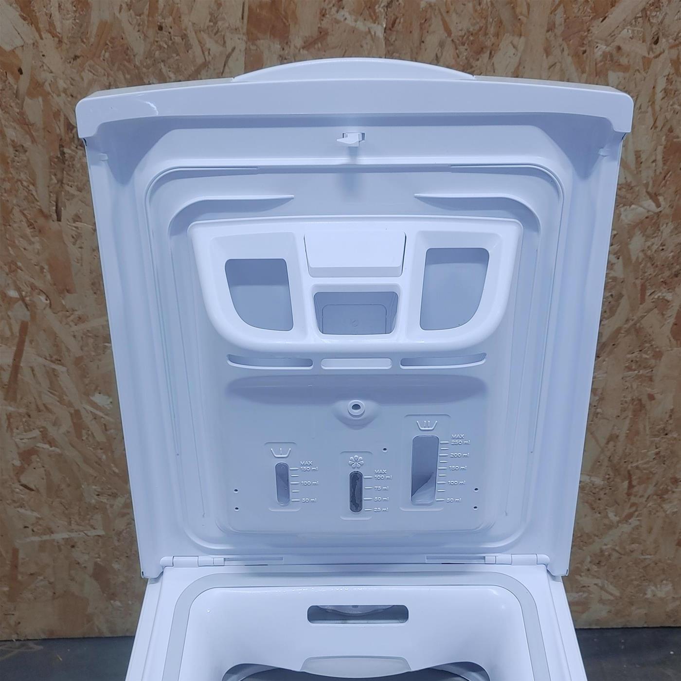 Lavatrice Indesit BTW L50300 FR/N Carica dall'alto 5 kg 1000 giri Bianco