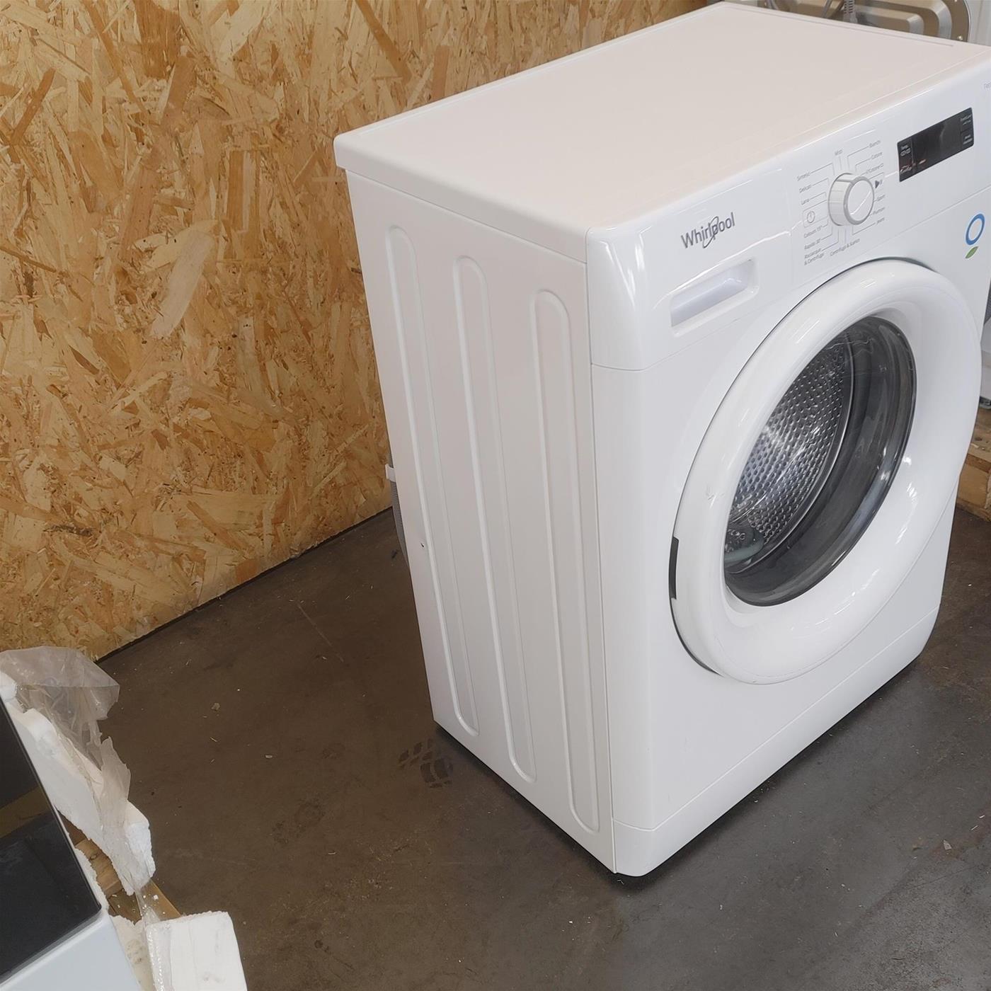 Lavatrice Whirlpool FWSF61253W IT Caricamento frontale 6 kg