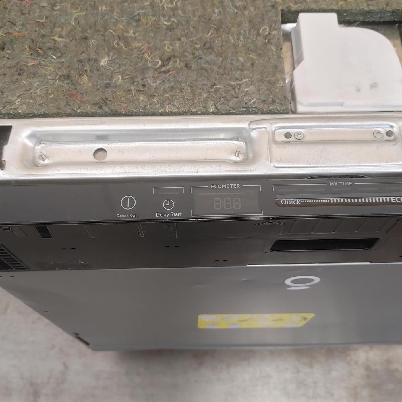 Lavastoviglie AEG FSE63617P A scomparsa totale 13 coperti