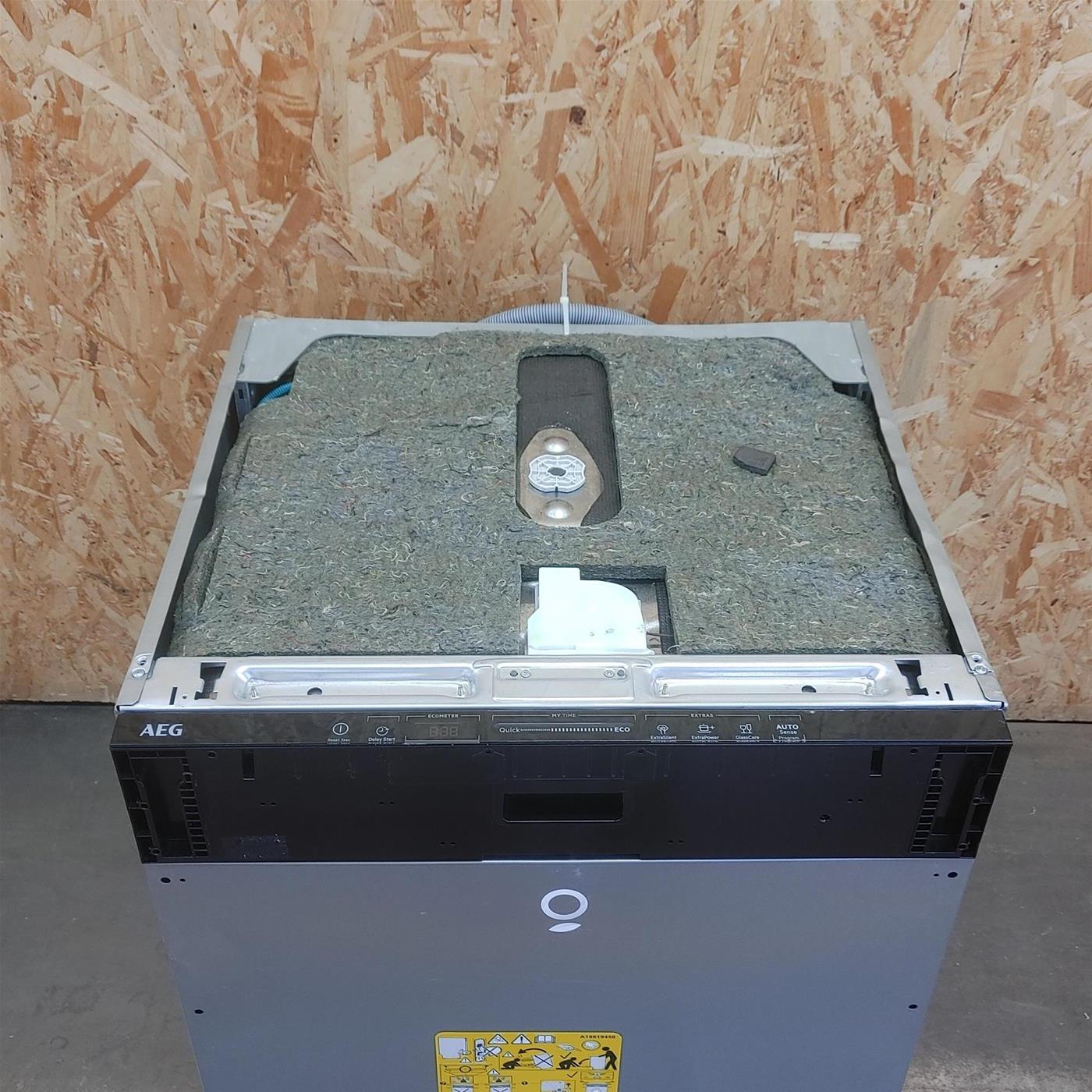 Lavastoviglie AEG FSE63617P A scomparsa totale 13 coperti