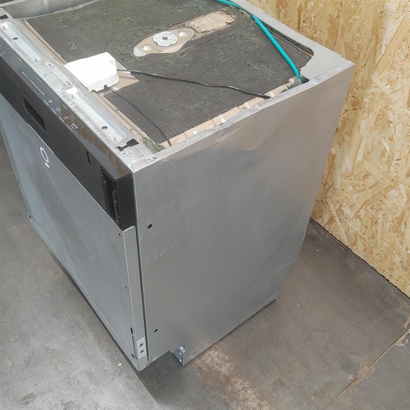 Lavastoviglie AEG FSE63617P a scomparsa totale 13 coperti