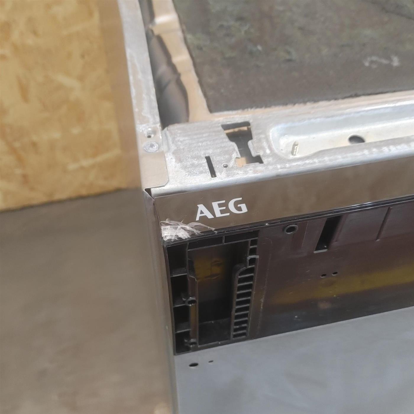 Lavastoviglie AEG FSE63617P a scomparsa totale 13 coperti