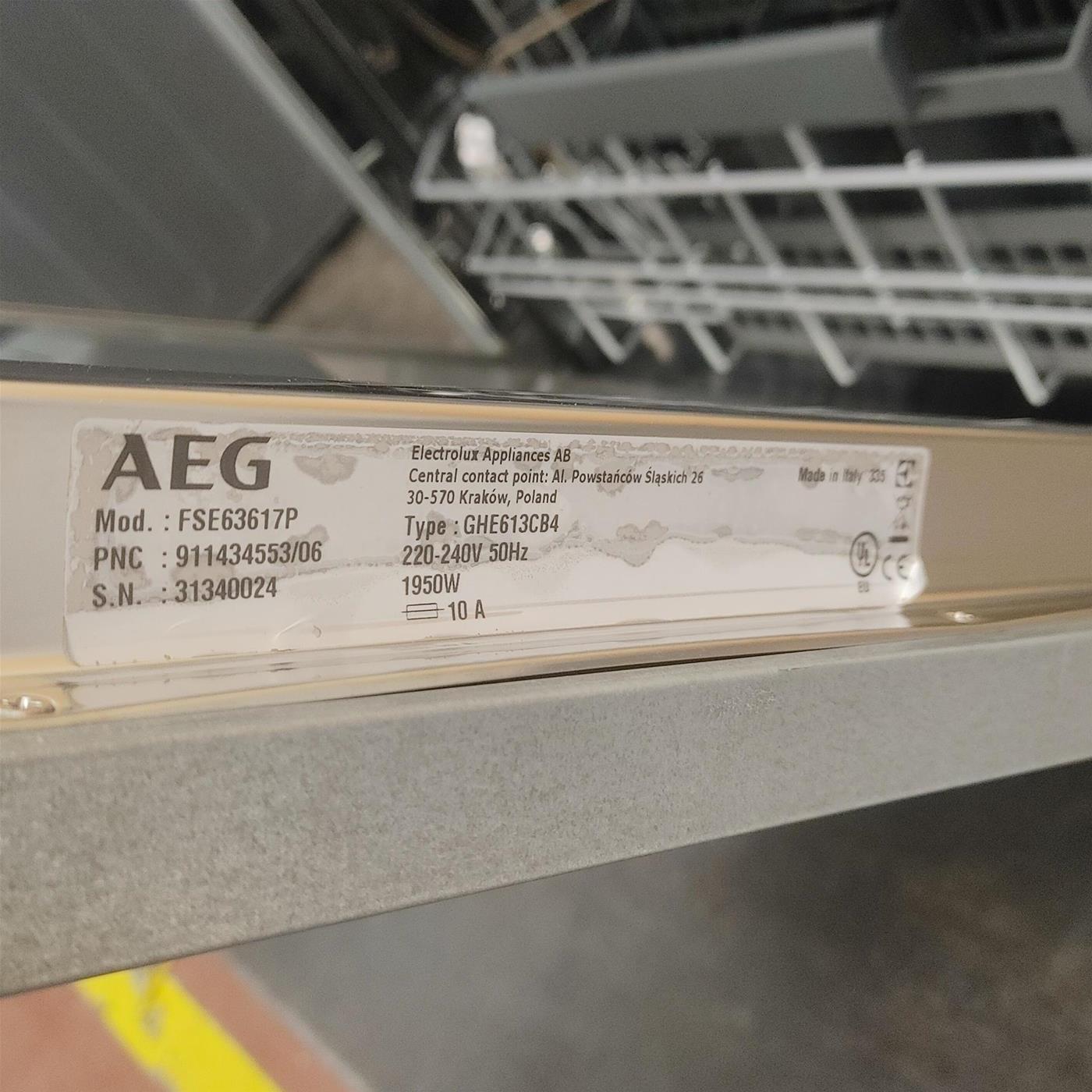 Lavastoviglie AEG FSE63617P a scomparsa totale 13 coperti