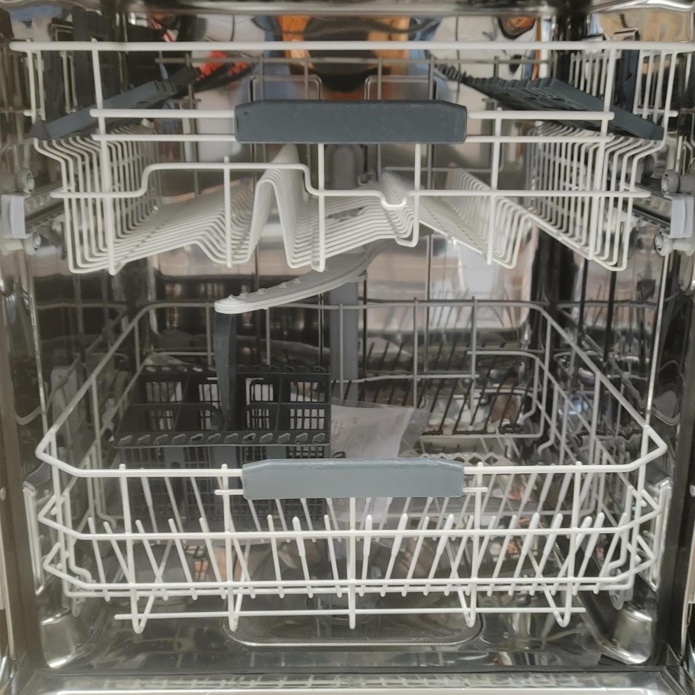 Hotpoint LFTA 2164A 14 coperti completamente integrati