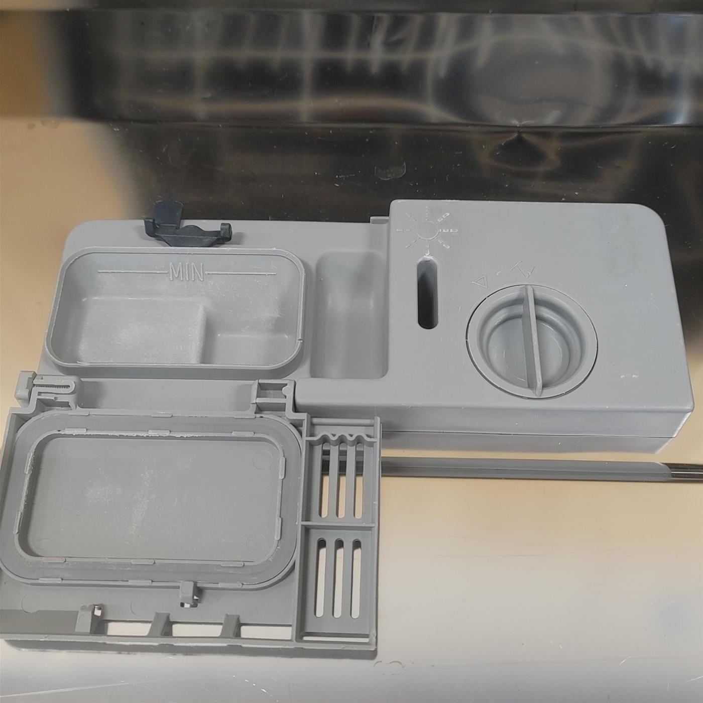 Hotpoint LFTA 2164A 14 coperti completamente integrati