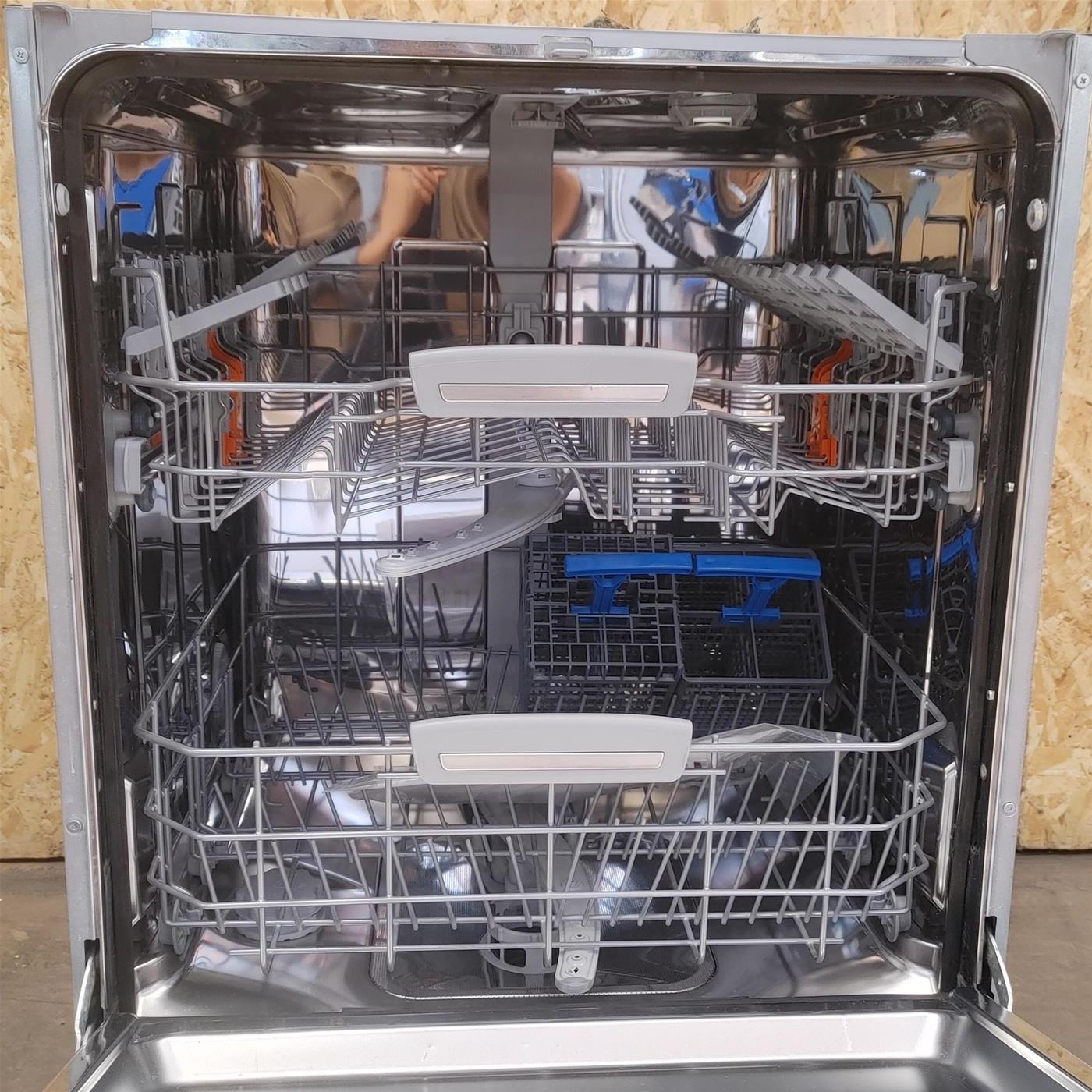 Lavastoviglie Hotpoint LFT11M1137UE scomparsa totale 12 coperti