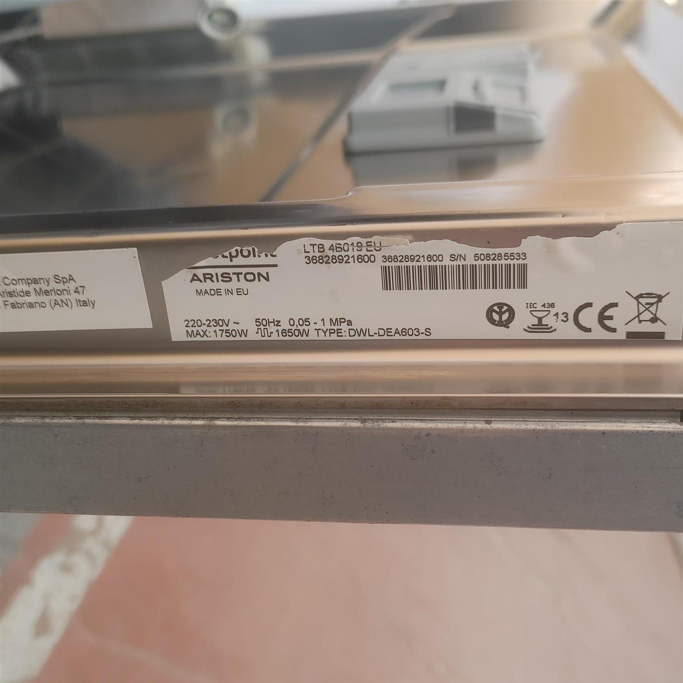 Hotpoint LTB 4B019 EU Incasso completo 13 coperti