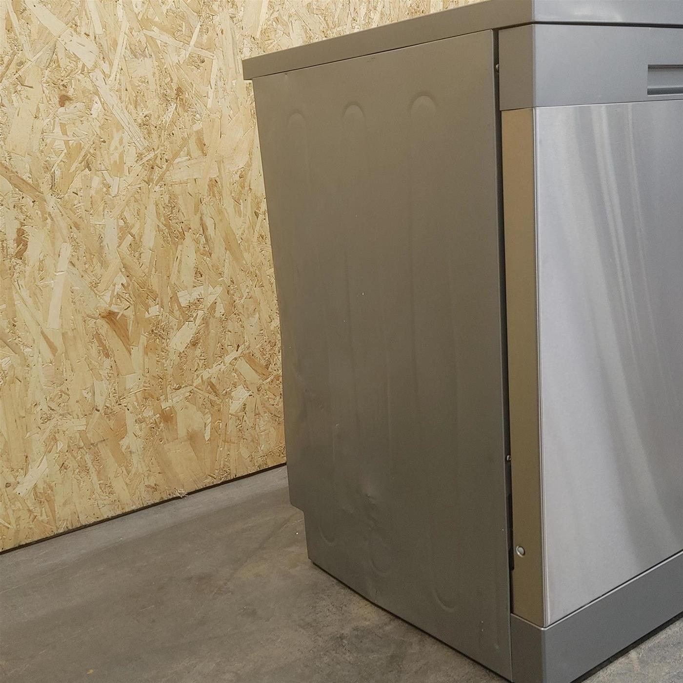 Beko DVN05320X Libera installazione 13 coperti E