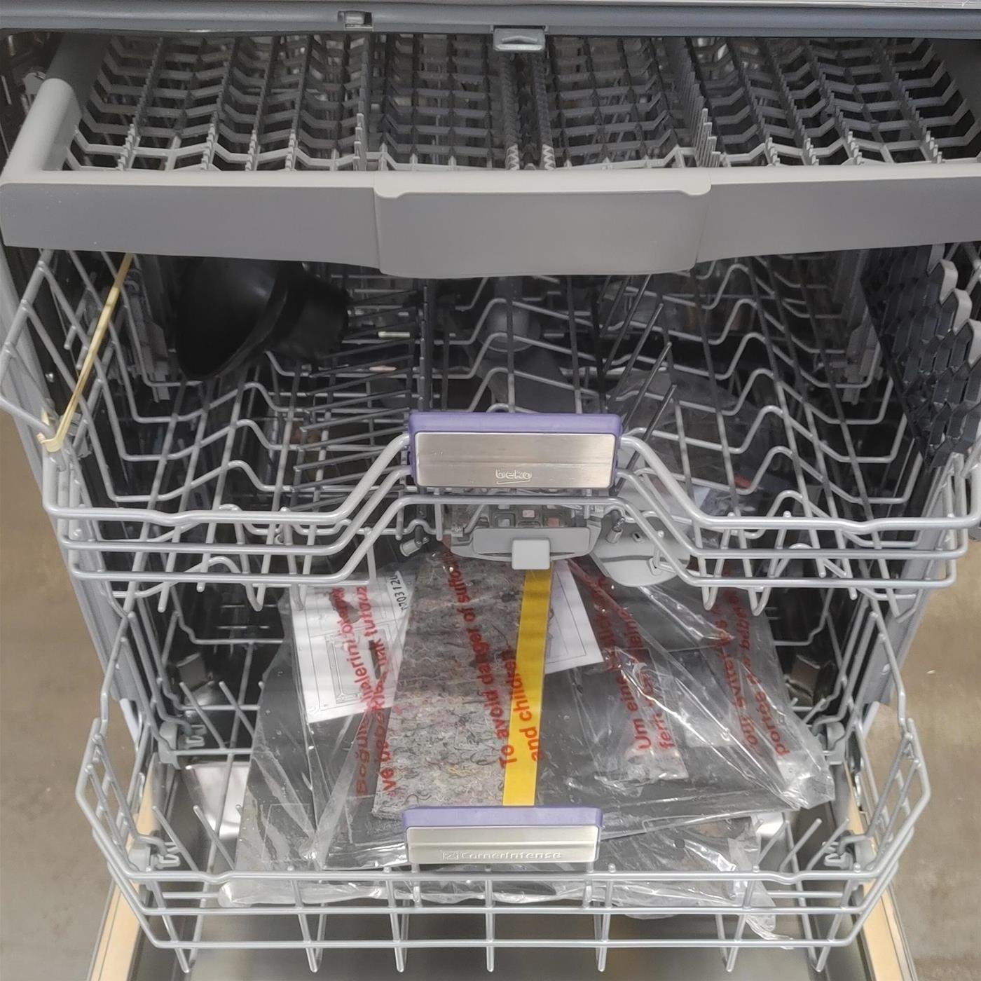 Beko BDIN39641A A scomparsa totale 16 coperti C