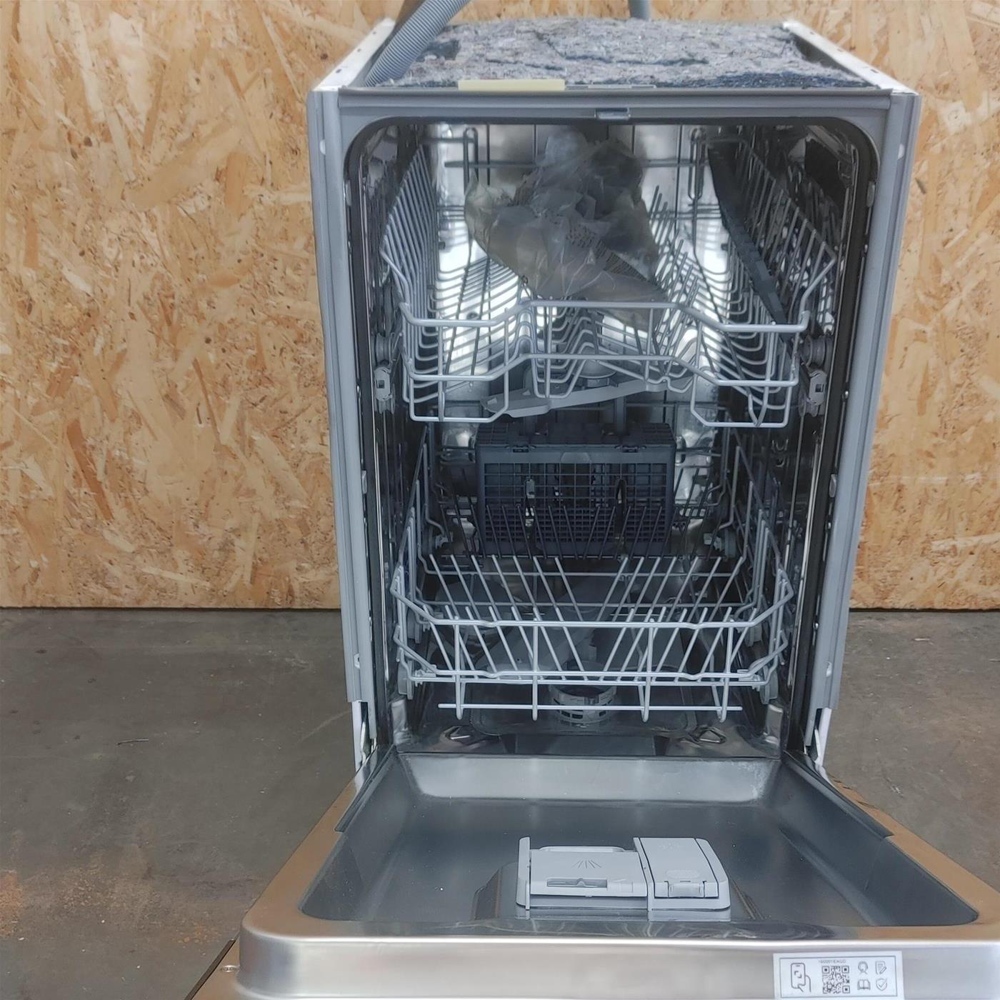 Lavastoviglie Beko DIS35023 A scomparsa totale 10 coperti