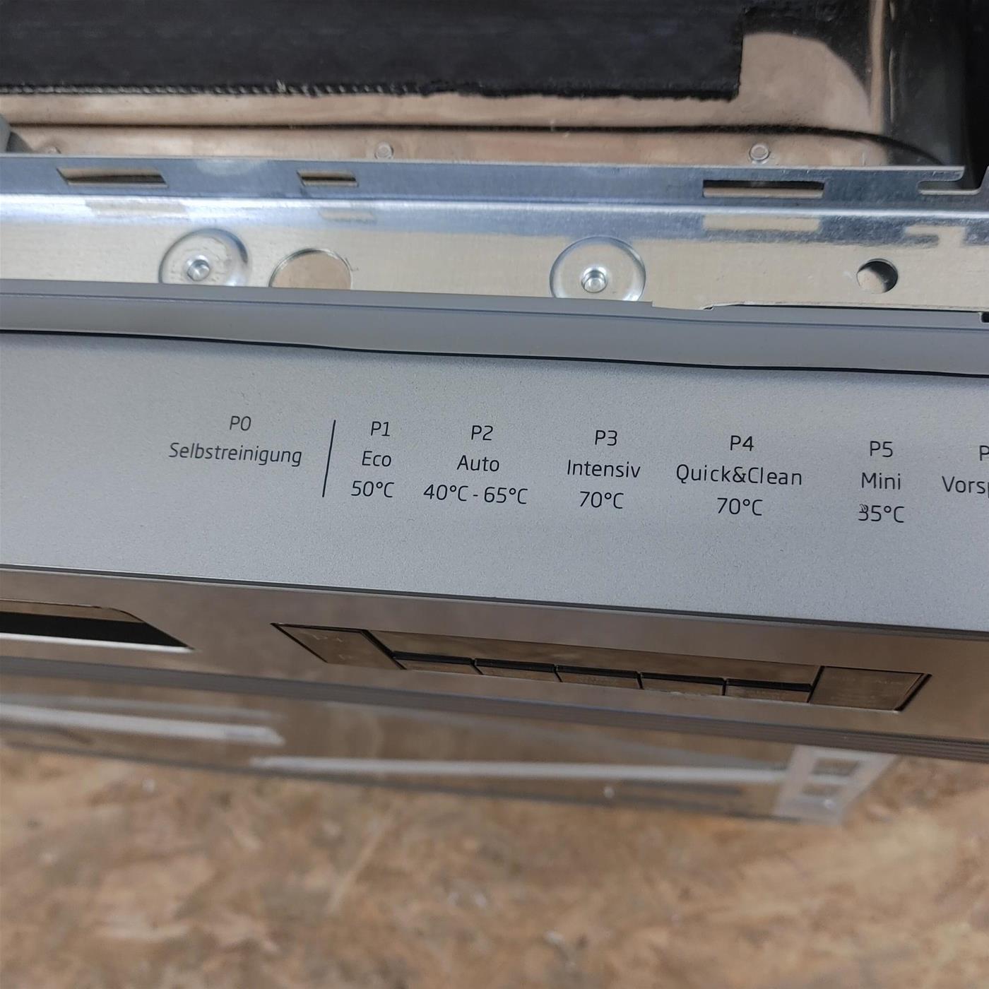 Lavastoviglie Beko DSN26420X Semincasso 14 coperti E