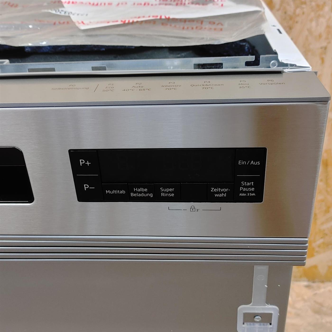 Lavastoviglie Beko DSN26420X Semincasso 14 coperti E