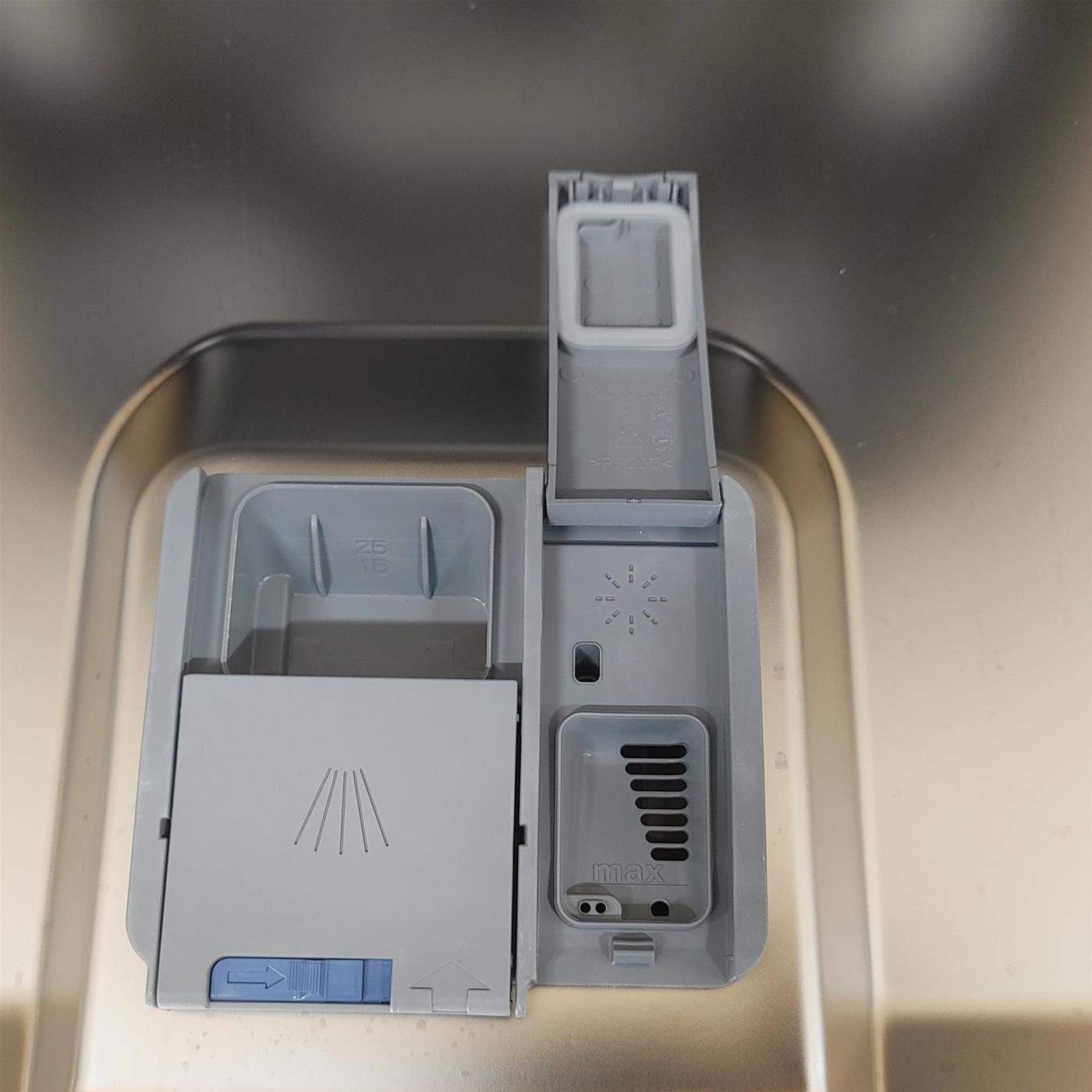 Lavastoviglie Beko DSN26420X Semincasso 14 coperti E