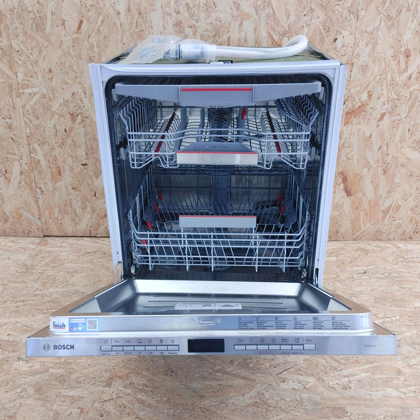 Bosch Serie 6 SMV6ZCX07E lavastoviglie A scomparsa totale 14 coperti C
