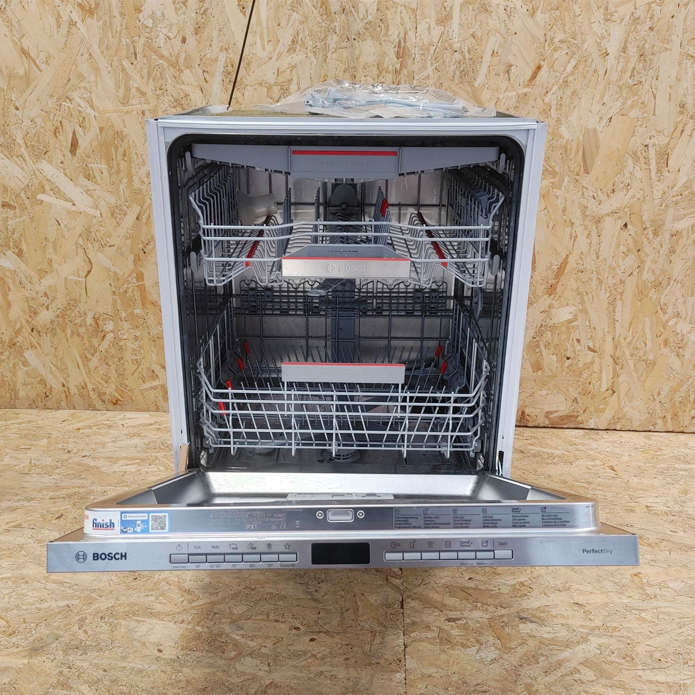 Bosch Serie 6 SMV6ZCX07E lavastoviglie A scomparsa totale 14 coperti C