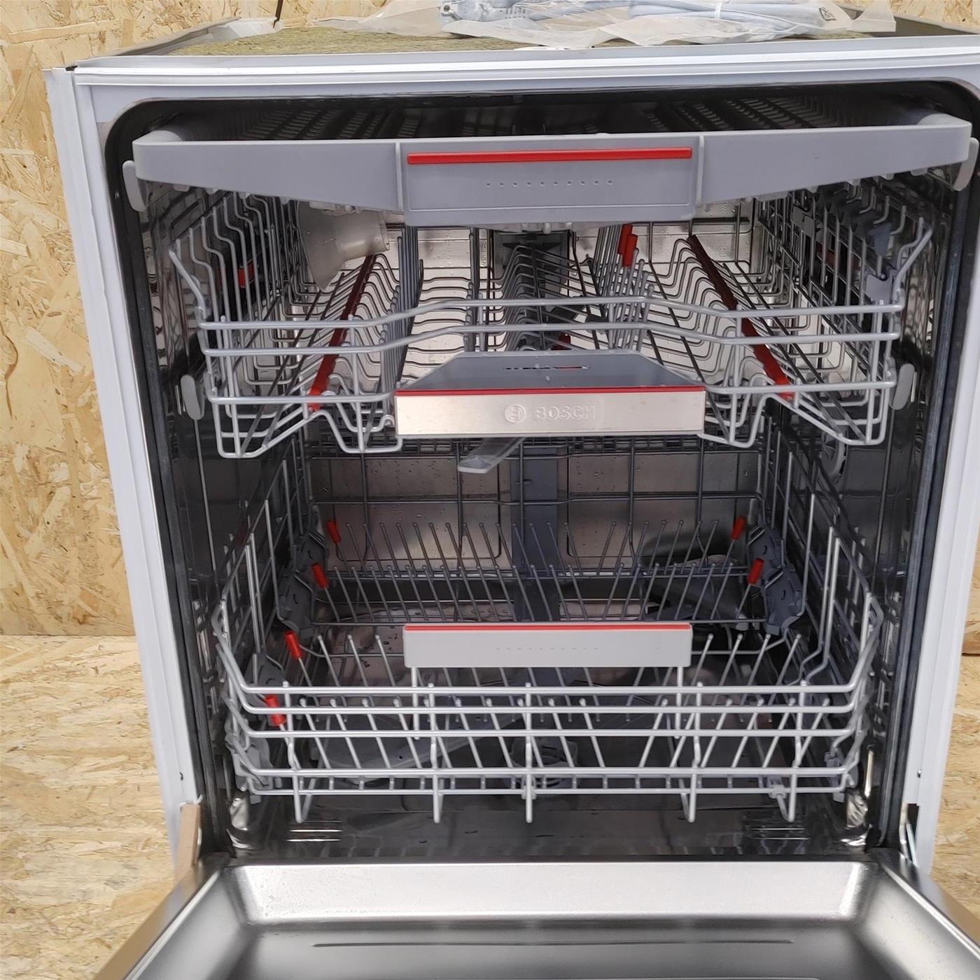 Bosch Serie 6 SMV6ZCX07E lavastoviglie A scomparsa totale 14 coperti C