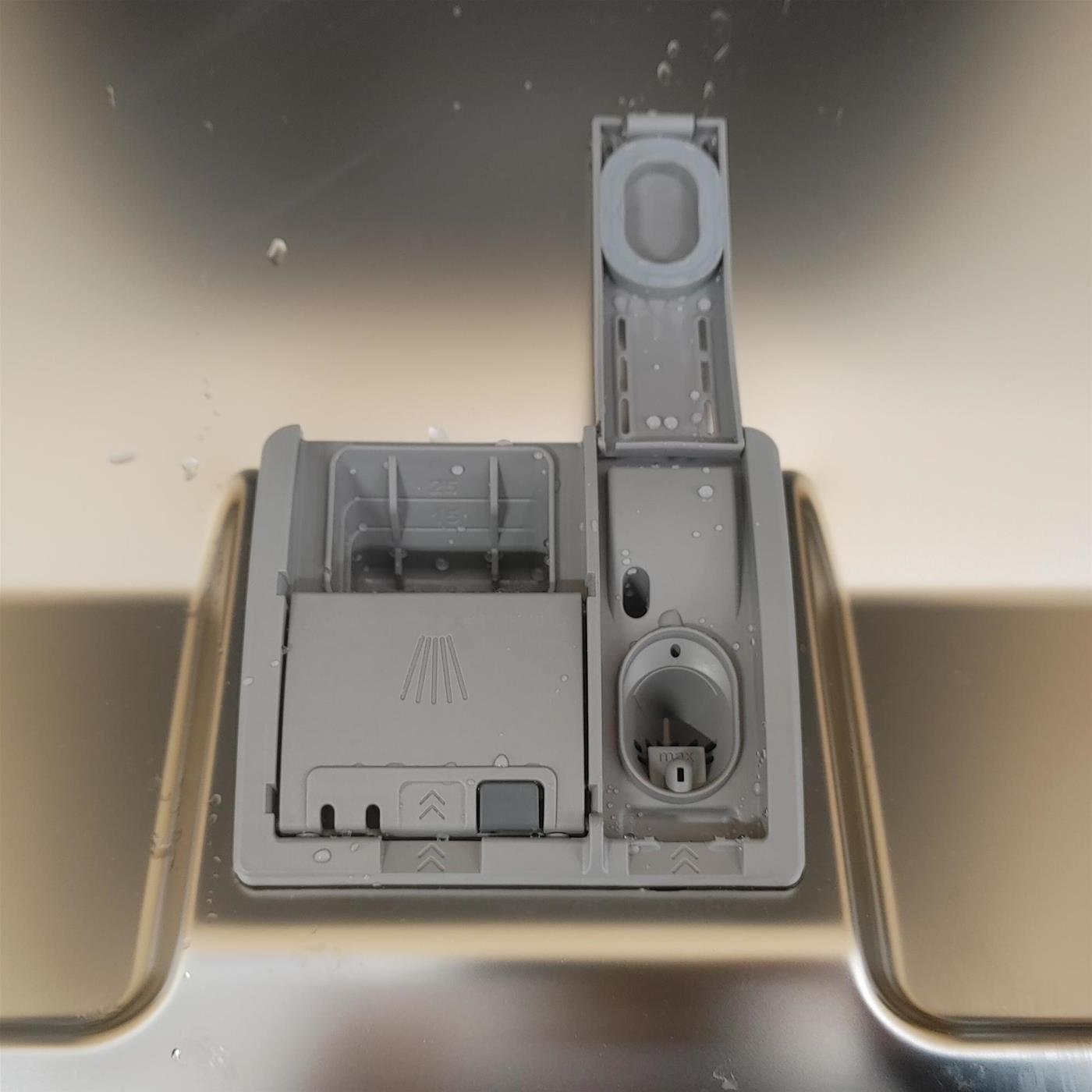 Lavastoviglie Bosch Serie 4 SMV4HVX31E A scomparsa totale 13 coperti E