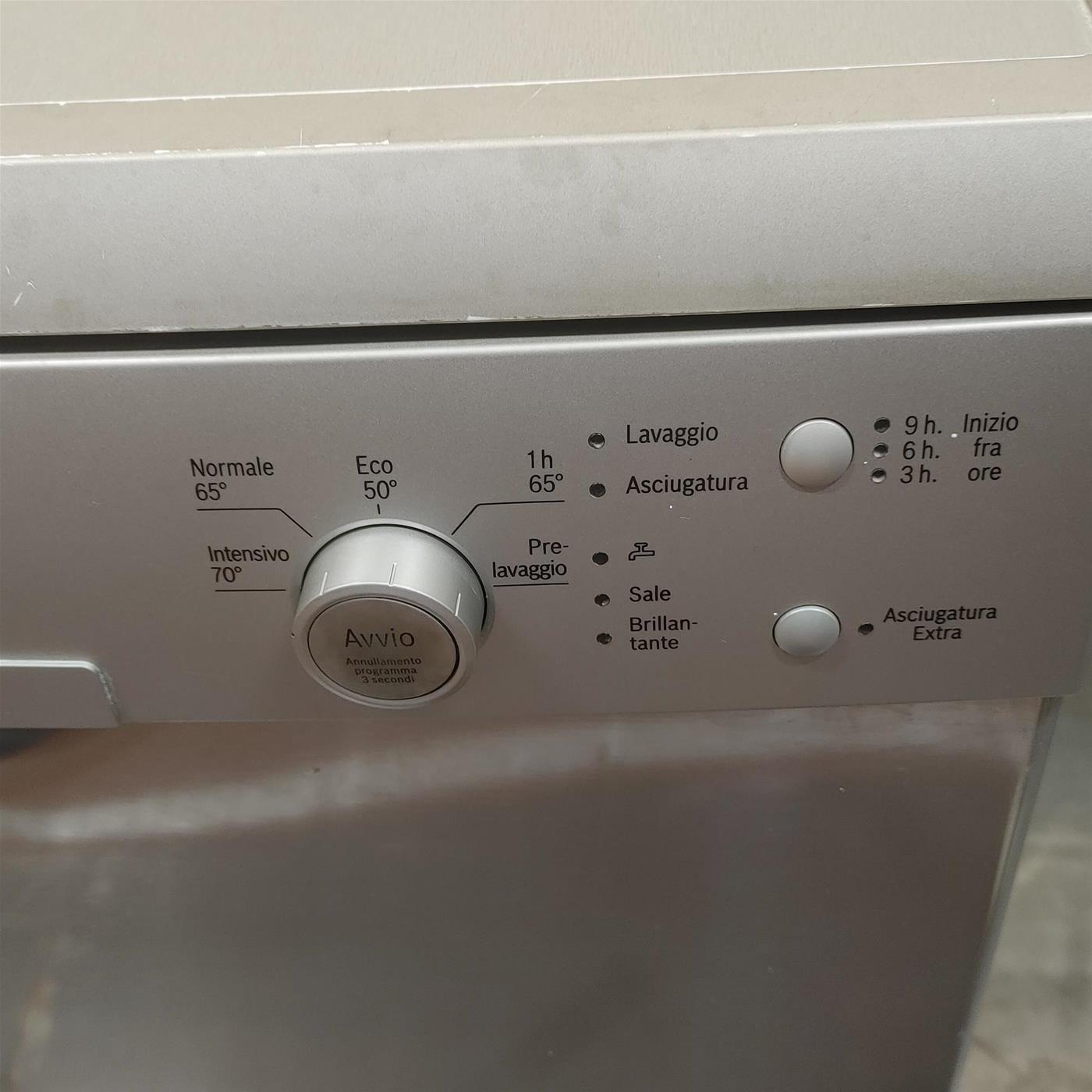 Lavastoviglie Bosch Serie 2 SMS25AW04E Libera installazione 12 coperti F