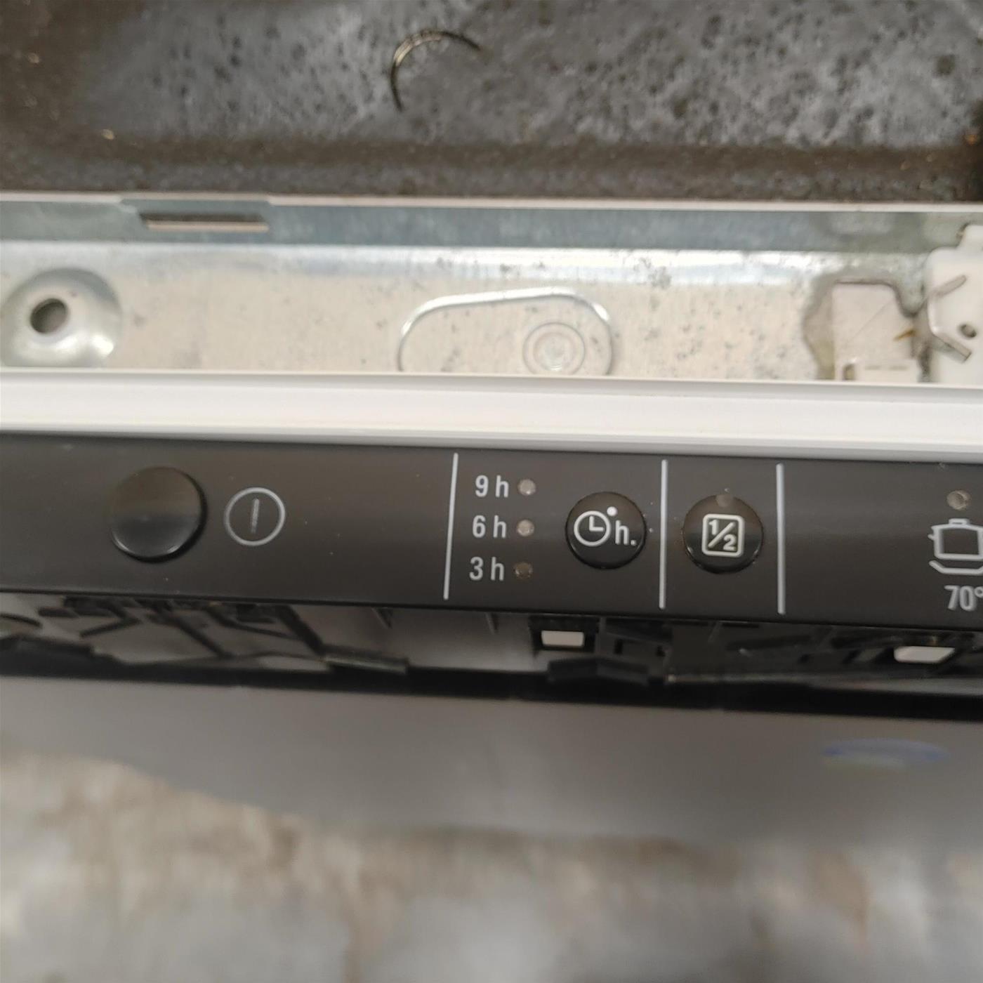 Lavastoviglie Siemens SN65E001EU A scomparsa totale 13 coperti