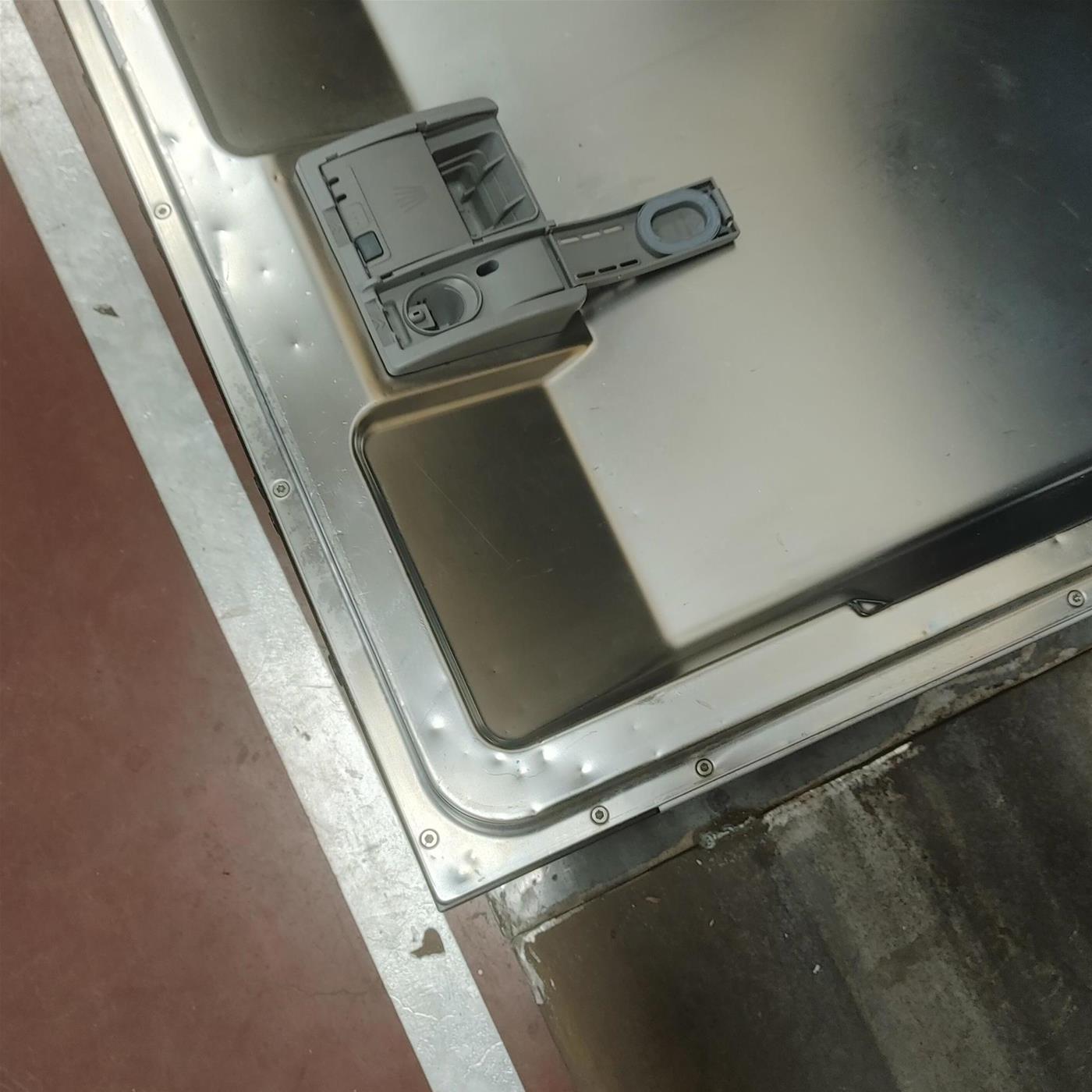 Lavastoviglie Siemens SN65E001EU A scomparsa totale 13 coperti