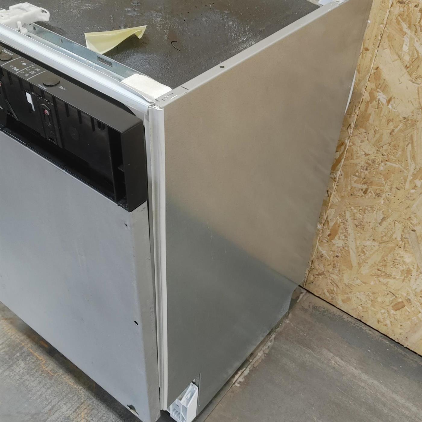 Lavastoviglie Siemens SN65E001EU A scomparsa totale 13 coperti