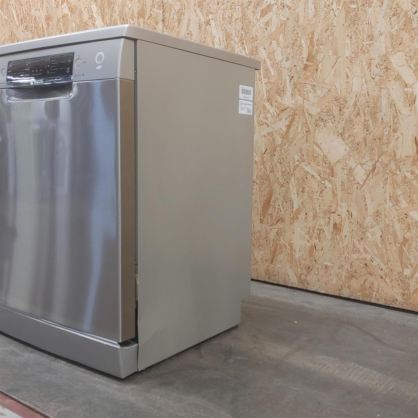 Bosch Serie 4 SMS46KI01E lavastoviglie Libera installazione 13 coperti E
