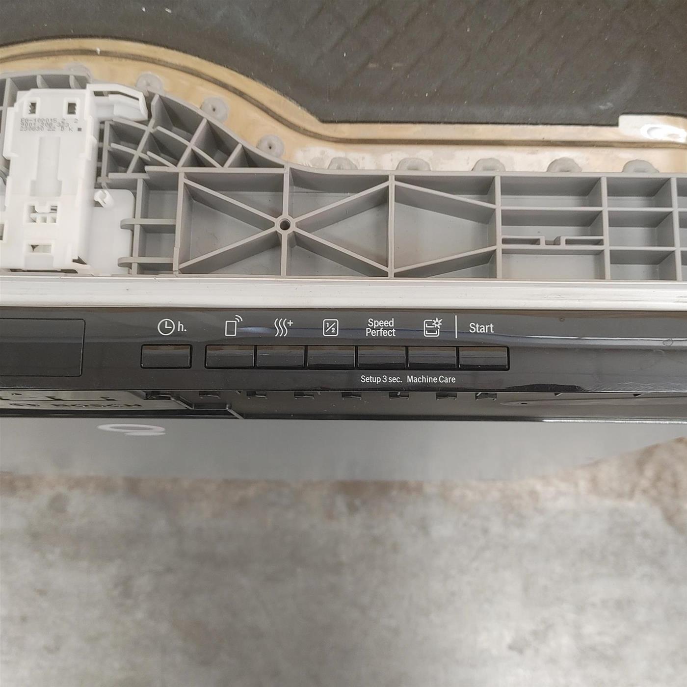 Lavastoviglie Bosch Serie 2 SMV2ITX22E da incasso 12 coperti