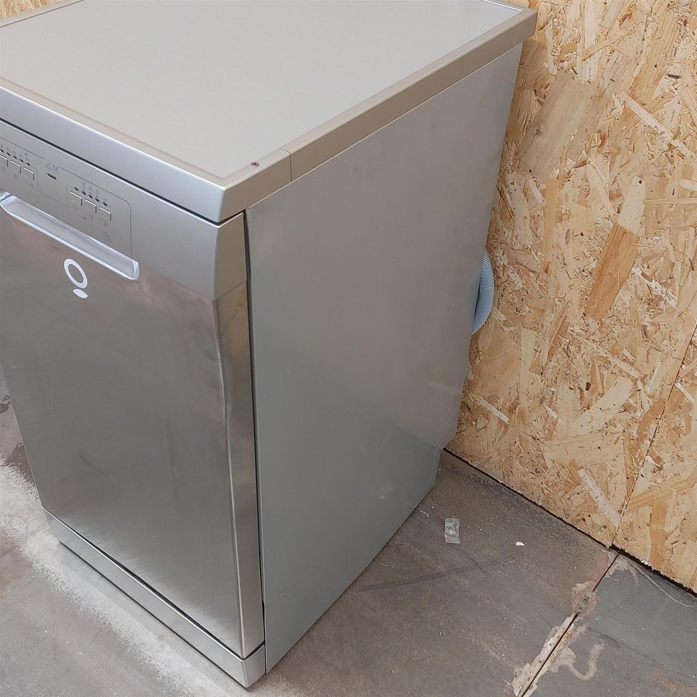 Lavastoviglie Candy Brava CDPH2L1047X Libera installazione 9 coperti E