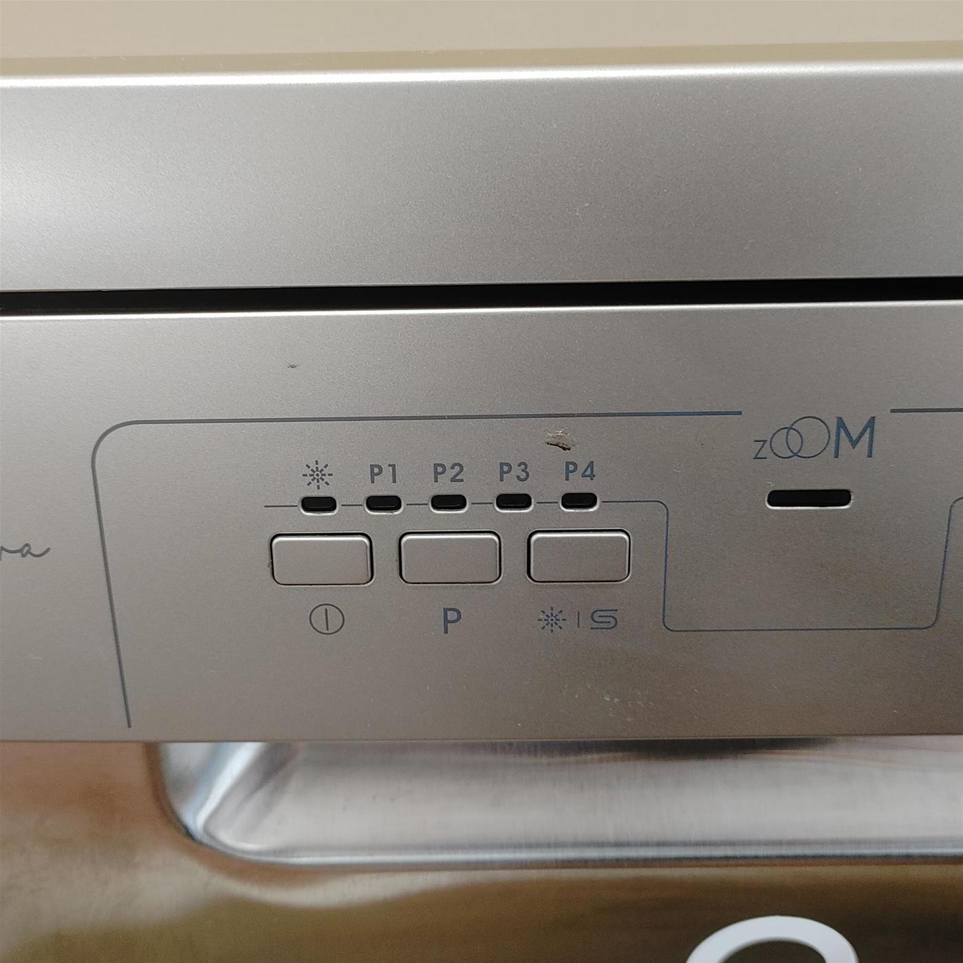 Lavastoviglie Candy Brava CDPH2L1047X Libera installazione 9 coperti E