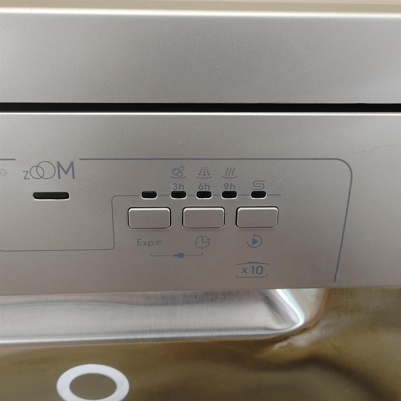 Lavastoviglie Candy Brava CDPH2L1047X Libera installazione 9 coperti E